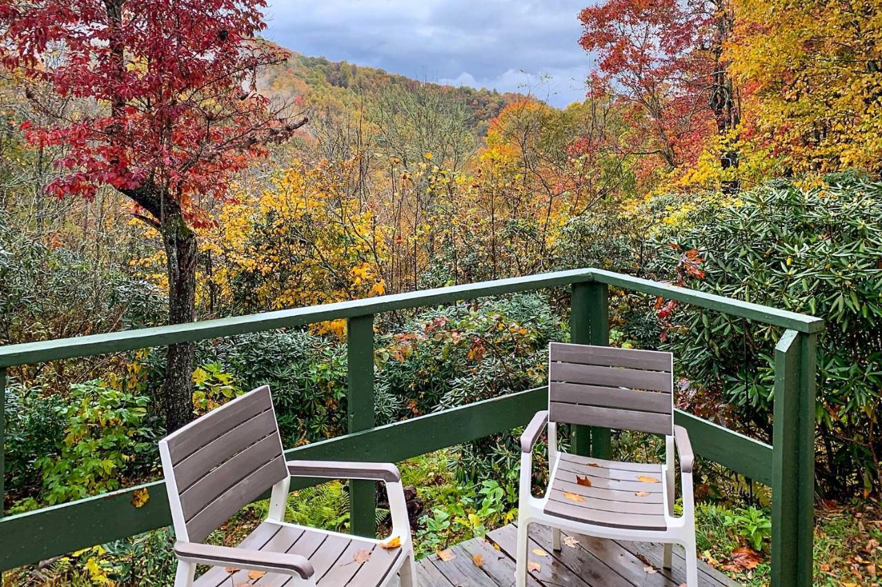 Peaceful Spruce Pine Cabin On 8 Acres With 2 Decks! Bagian luar foto