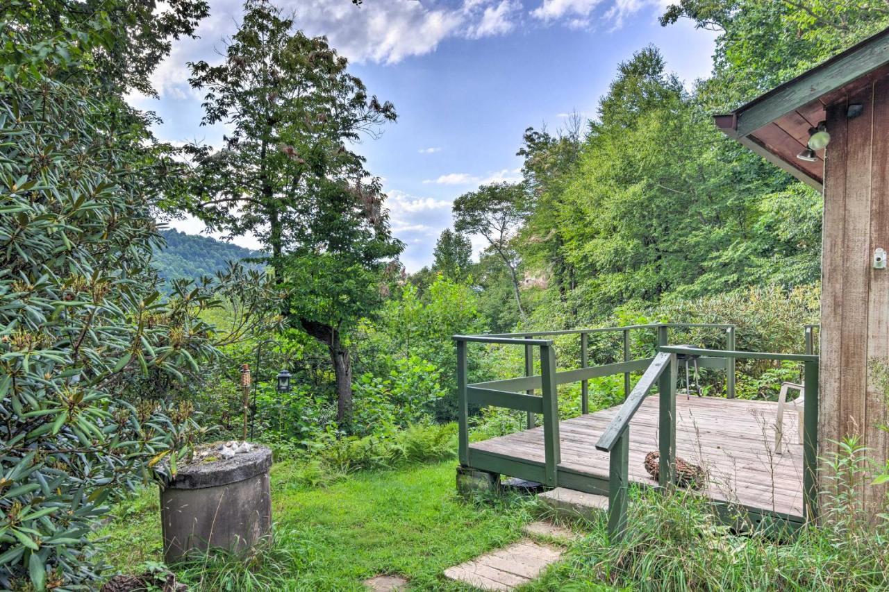 Peaceful Spruce Pine Cabin On 8 Acres With 2 Decks! Bagian luar foto