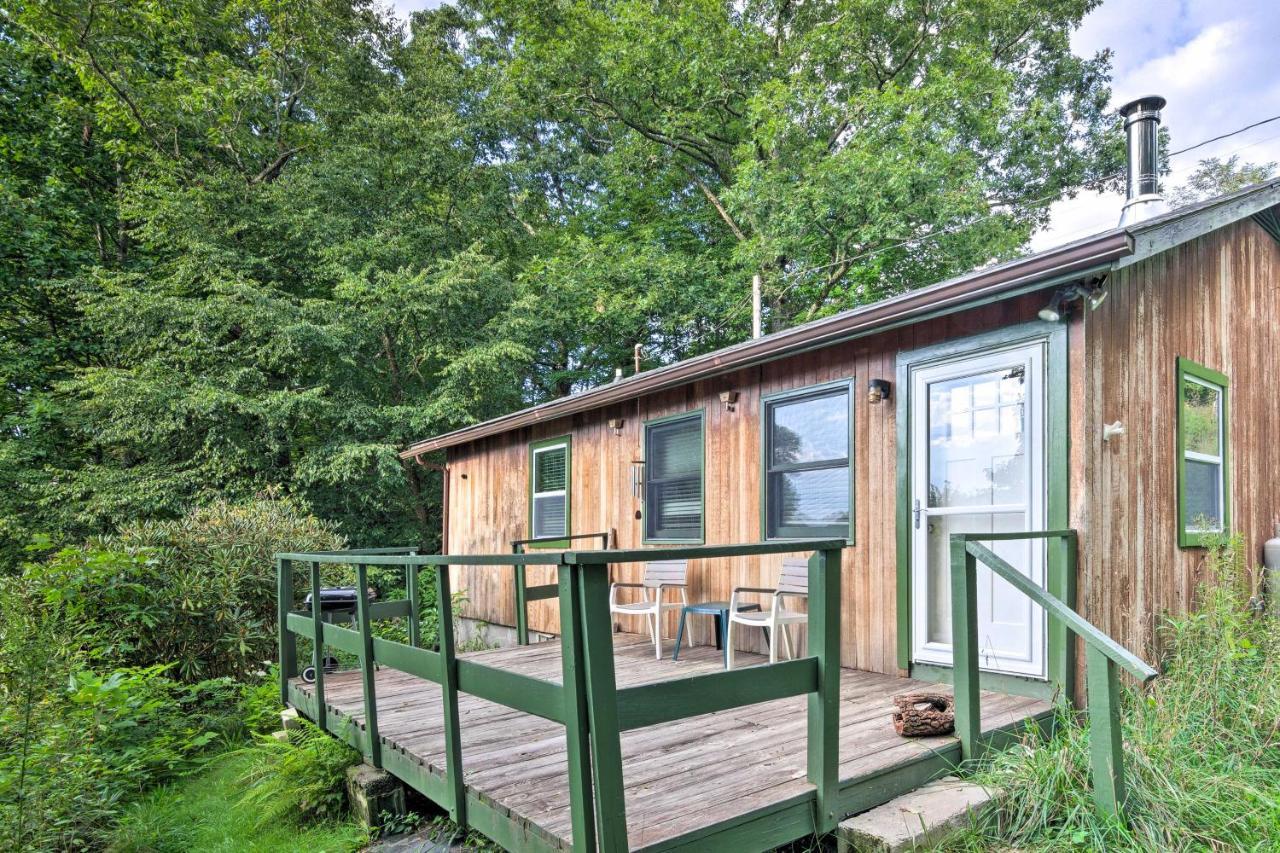 Peaceful Spruce Pine Cabin On 8 Acres With 2 Decks! Bagian luar foto